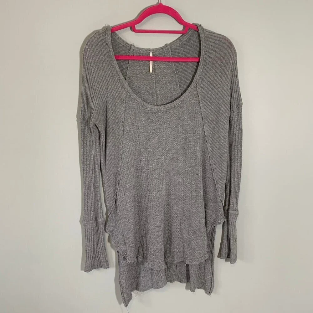 Free People Ventura Gray Waffle Knit Thermal Scoop Neck High‎ Low Top Small